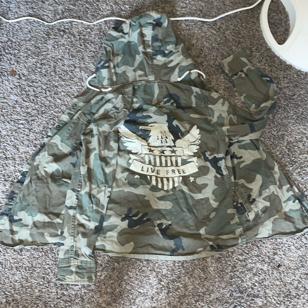 LA Hearts Camo button jacket